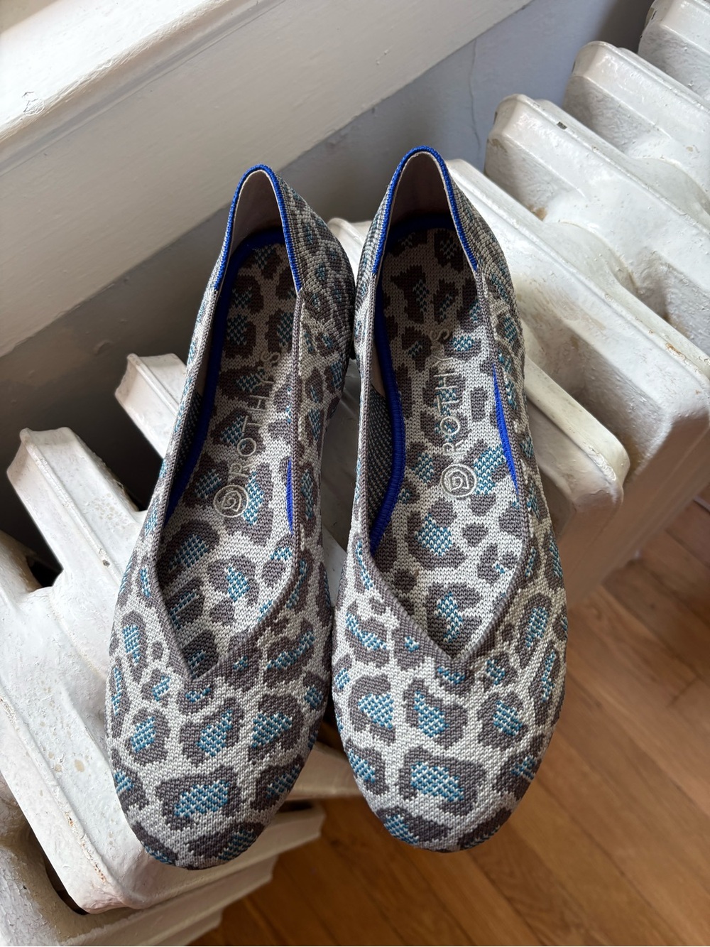 Rothy's Blue Spotted Leopard Flats NWT
